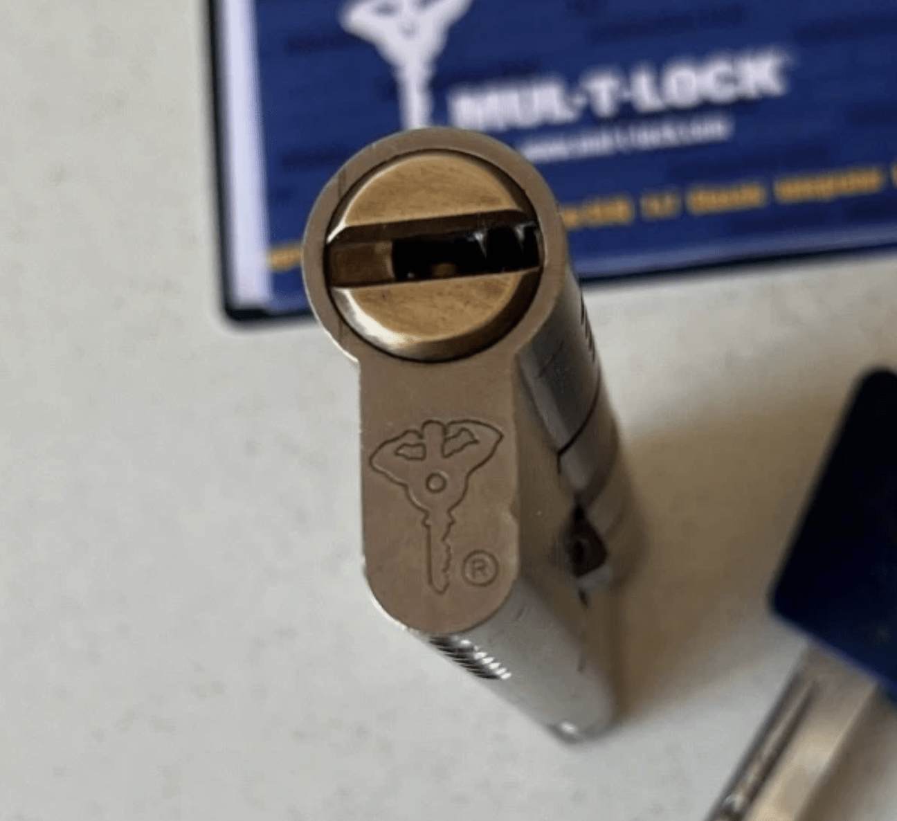 Emergency Locksmiths London